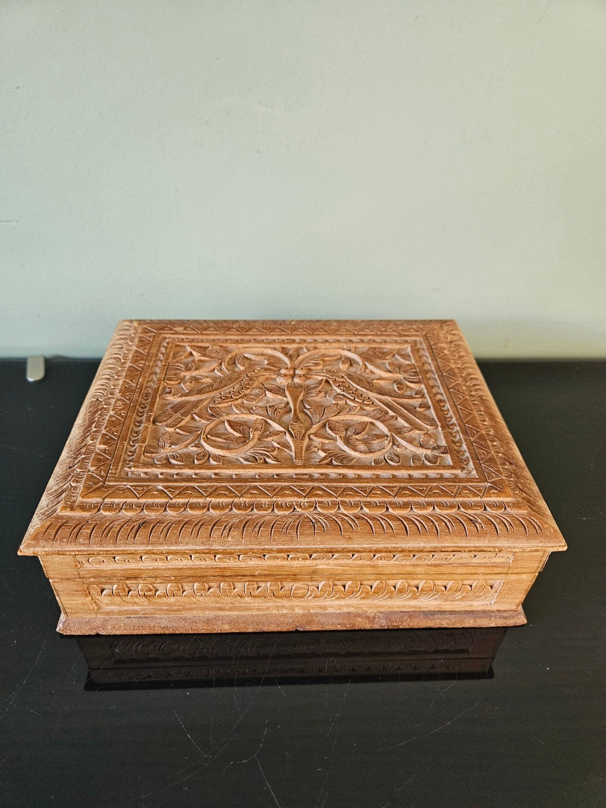 Handgesneden vintage houten doosje met vogelmotief, Ophalen of Verzenden
