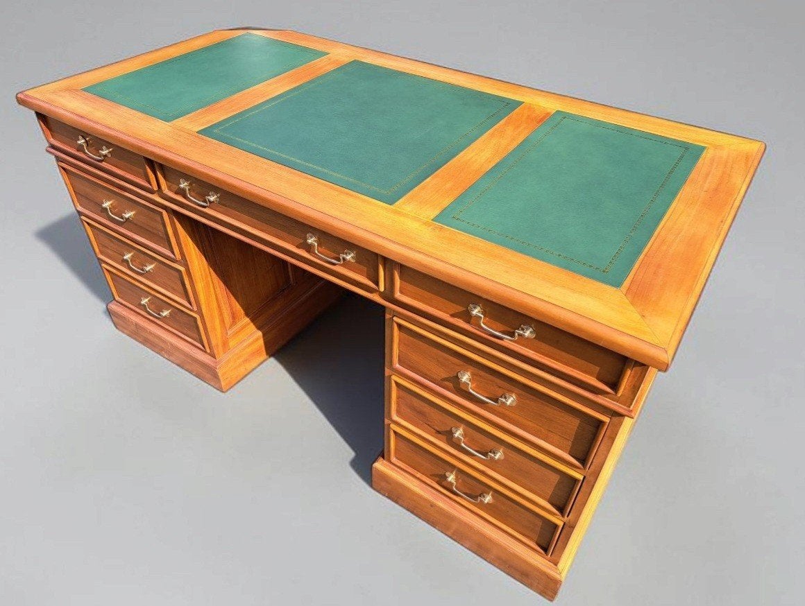 Klassieke Engelse schrijftafel, bureau, desk, met lederen in, Ophalen of Verzenden