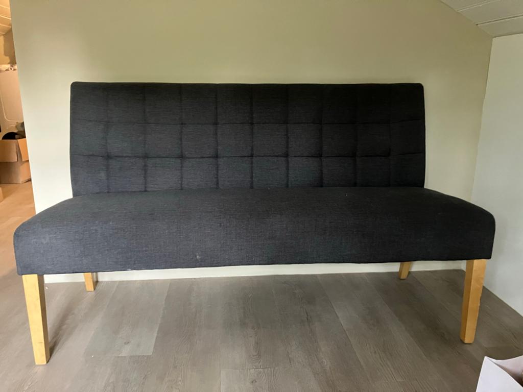 Modern bankje grijs/taupe - 150 cm breed, 50 cm hoog, Huis en Inrichting, Ophalen of Verzenden, Gebruikt, Stof
