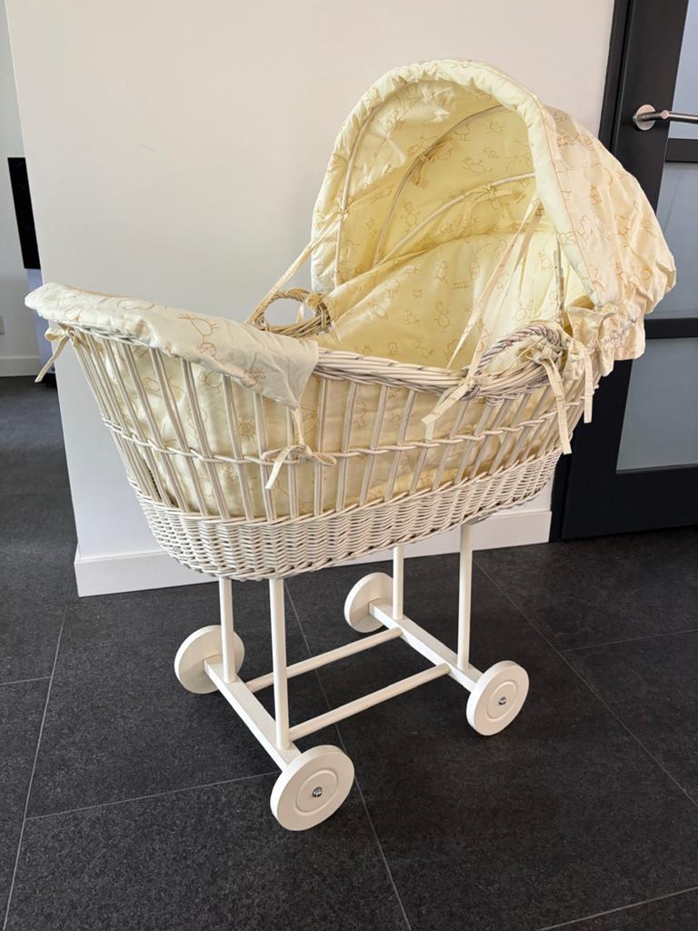 Rieten babywieg GRATIS op te halen, Ophalen, Gebruikt, Wieg