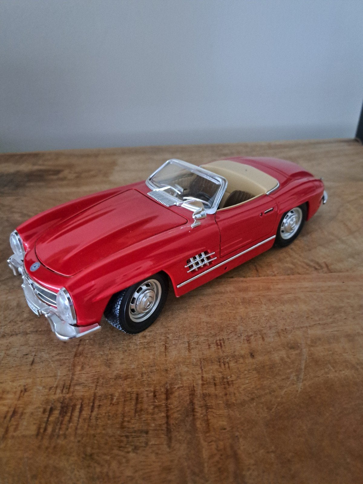 burago model mercedes benz 300 sl, Gebruikt, Auto, Ophalen of Verzenden, N.b