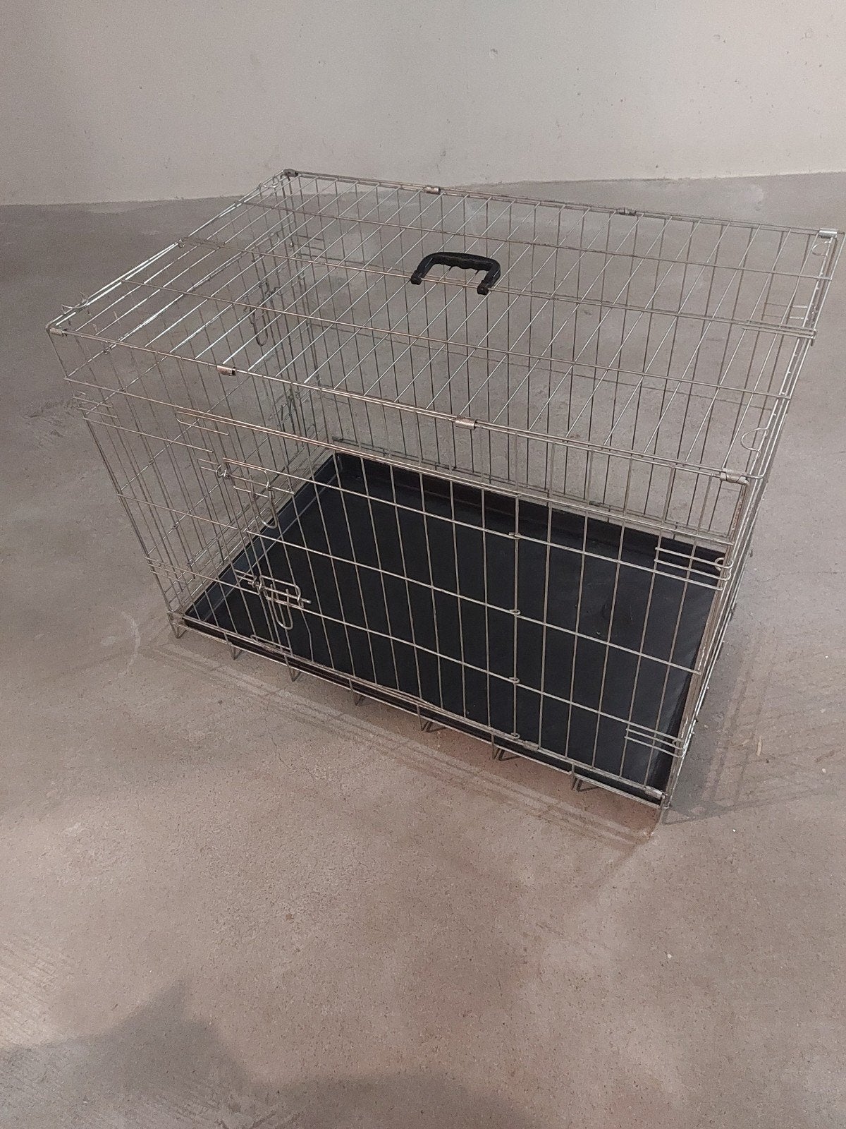 grote HONDENBENCH; 92 x 58 cm; 64 hoog, Ophalen