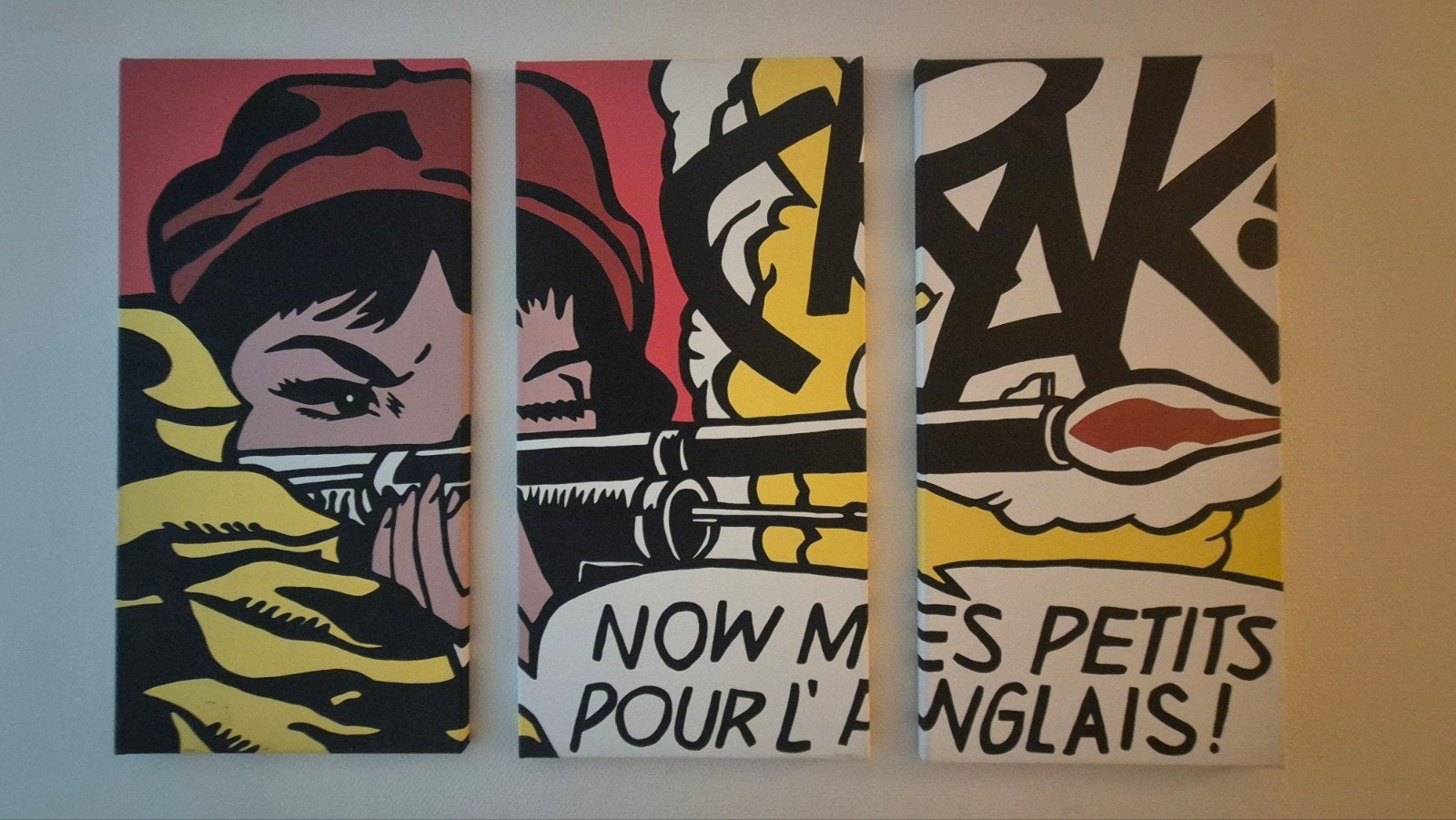 Pop Art Triptiek: Vrouw met Geweer - Lichtenstein Stijl, Ophalen, Handgeschilderd, Textiel, Figuren