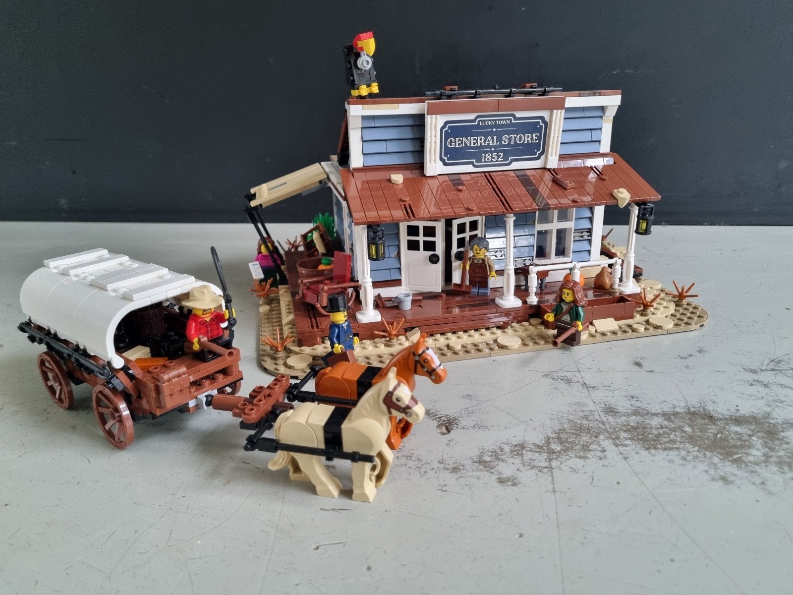 Bricklink General Store 910031, Gebruikt, Overige thema's, Lego, Compleet