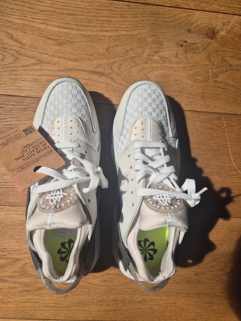 Nike Huarache maat 42,5, Kleding | Heren, Schoenen, Ophalen, Nieuw, Nike, Sneakers of Gympen
