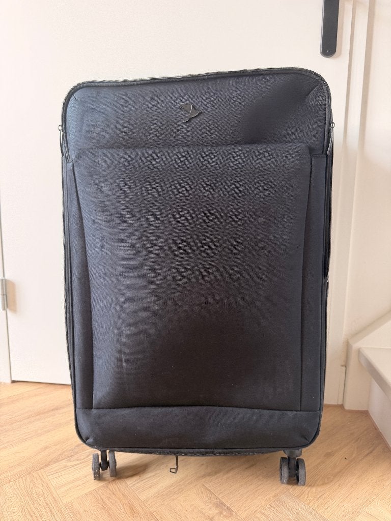 Swiss Military Expandable Spinner Suitcase / koffer, Ophalen of Verzenden, Hard kunststof, 70 cm of meer, Uitschuifbare handgreep