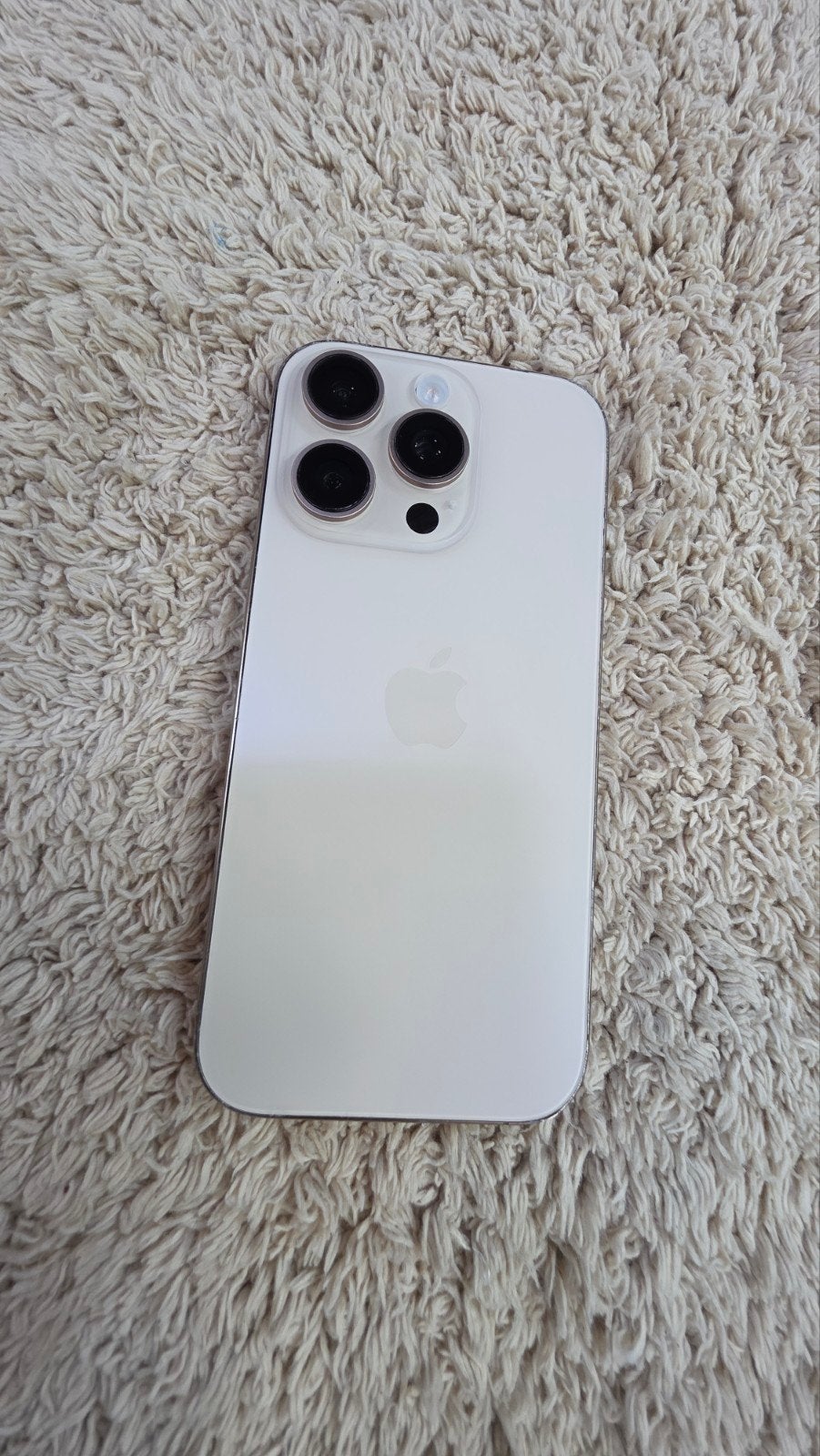 Refurbished Iphone 16 Pro 128GB, Rjsmartphonelelystad@gmail.com, 128 GB, 8223AC, 88 %