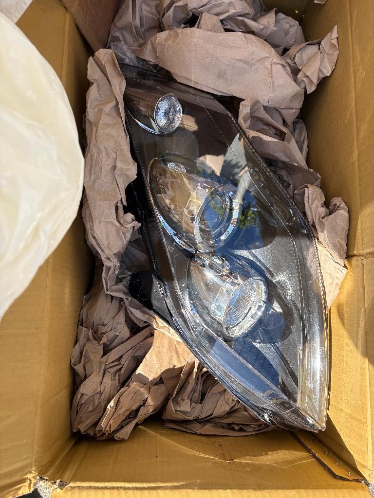 Koplamp Renault Laguna 3 2007-2011 xenon links, Ophalen of Verzenden, Nieuw, Renault