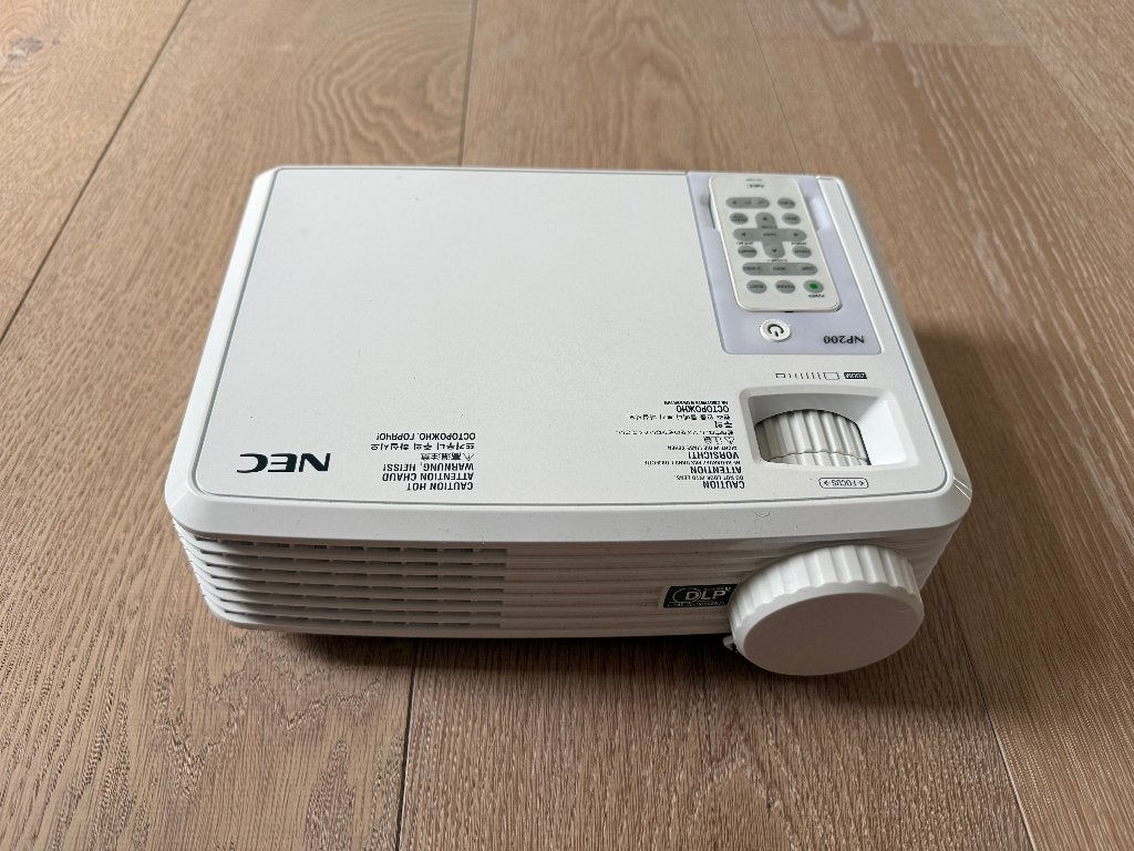 Beamer NEC NP200G, Ophalen, Gebruikt, LED