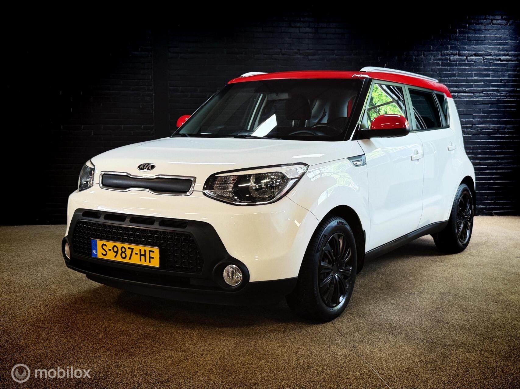 Kia Soul 1.6 Bass TWO TONE AIRCO ELEK PAKKET, Auto's, Voorwielaandrijving, Euro 5, 15 km/l, Gebruikt