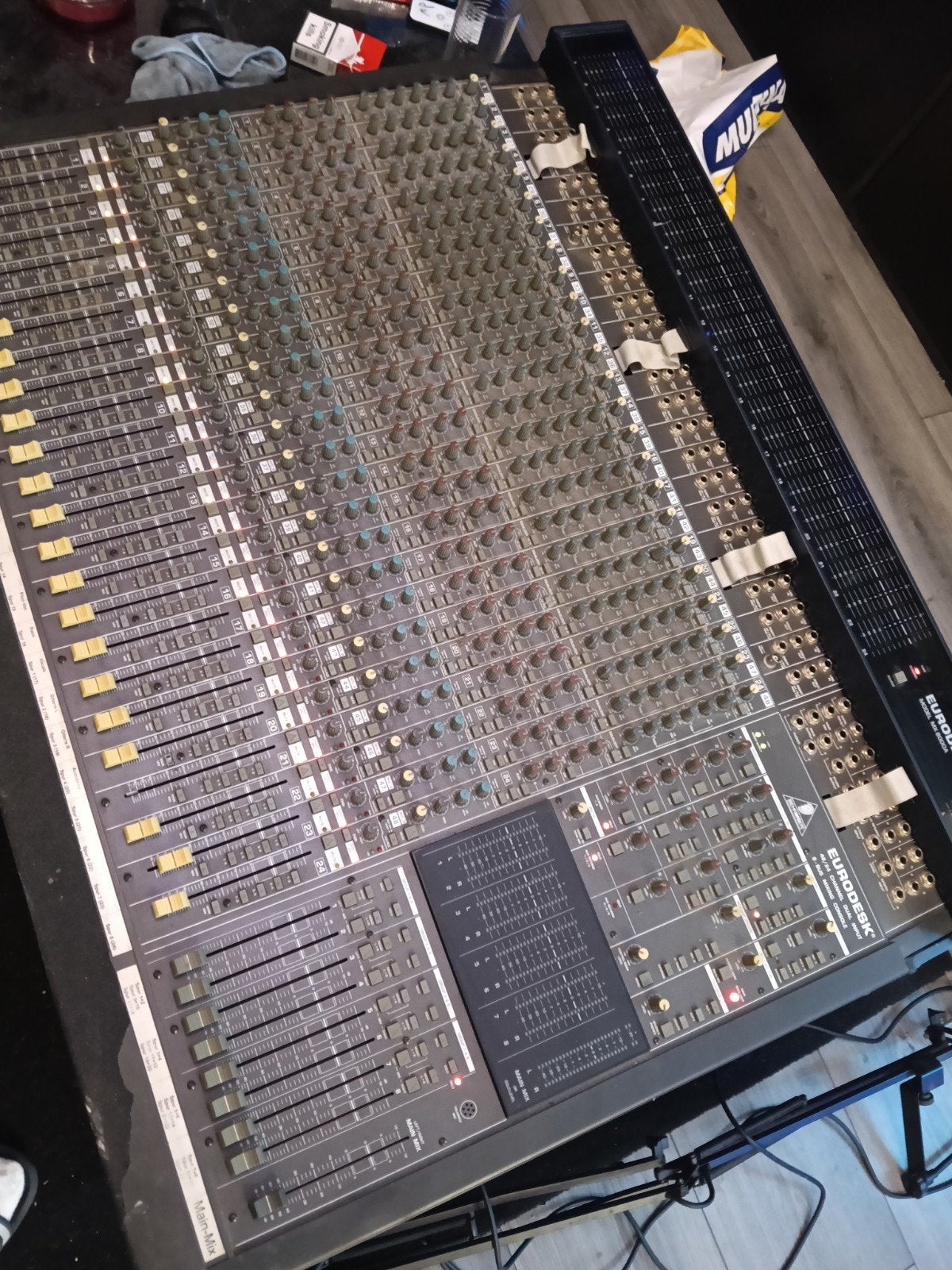 eurodesk mengpaneel met 400w origneel power supply, Ophalen