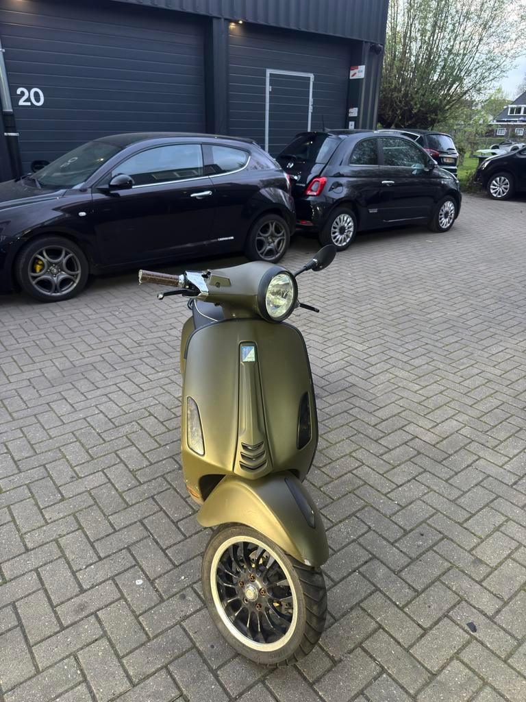 Vespa Primavera, mat groen, keuringsklaar, Fietsen en Brommers, Scooters | Vespa, Ophalen, Gebruikt, Overige modellen, Maximaal 45 km/u