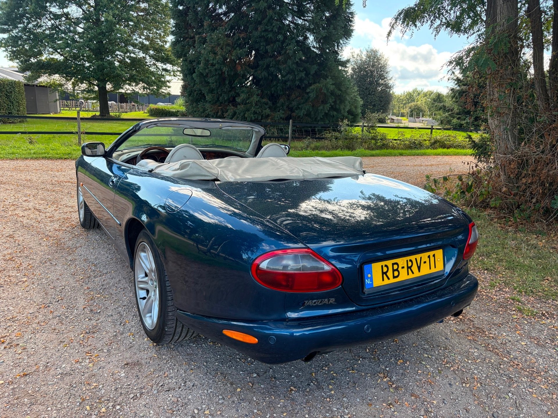 Jaguar XK8 4.0 V8 Convertible, foto 2