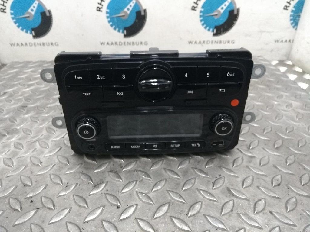 SMART FORFOUR RADIO 2014, Ophalen of Verzenden, Gebruikt, Stiba lid
