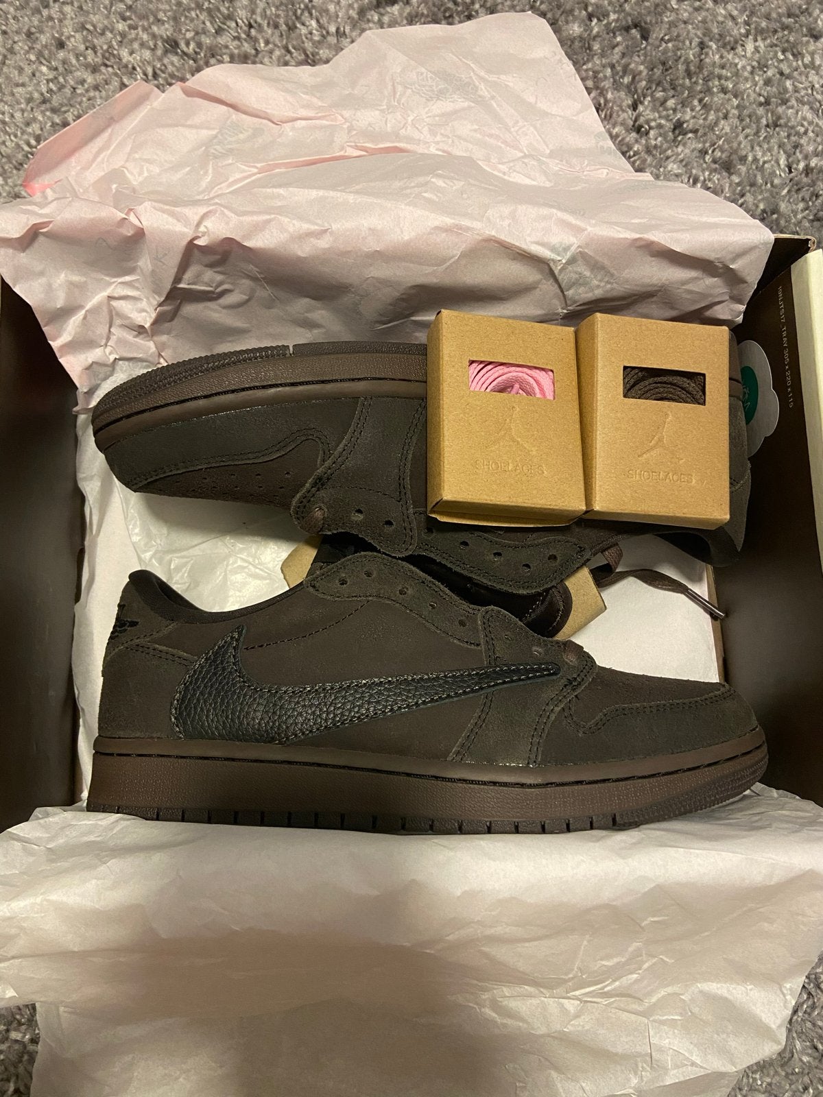 Nike Air Jordan 1 Low travis Scott 40, Kleding | Heren, Bruin, Nieuw, Ophalen of Verzenden, Sneakers of Gympen