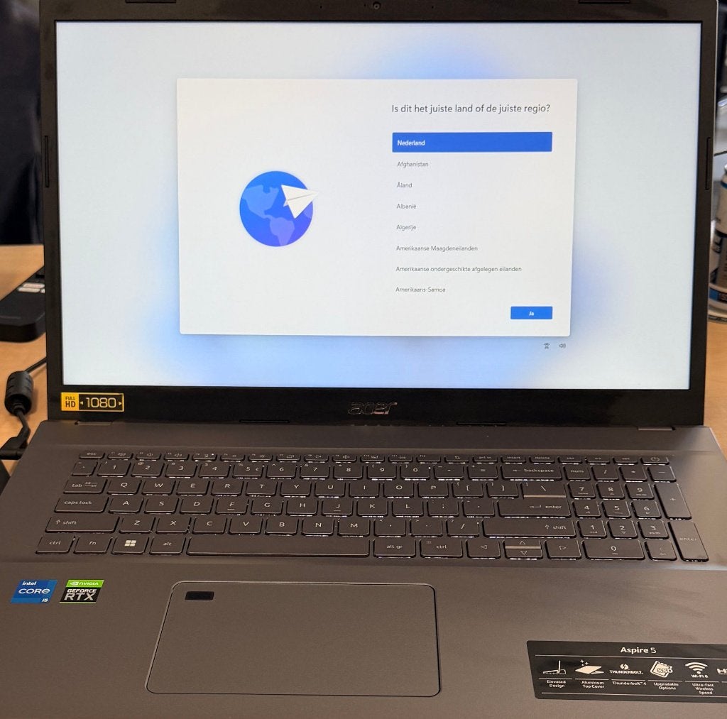 Acer Aspire 17.3", Computers en Software, Windows Laptops, Gebruikt, 17 inch of meer, SSD, Minder dan 2 Ghz, 16 GB, Qwerty, Ophalen