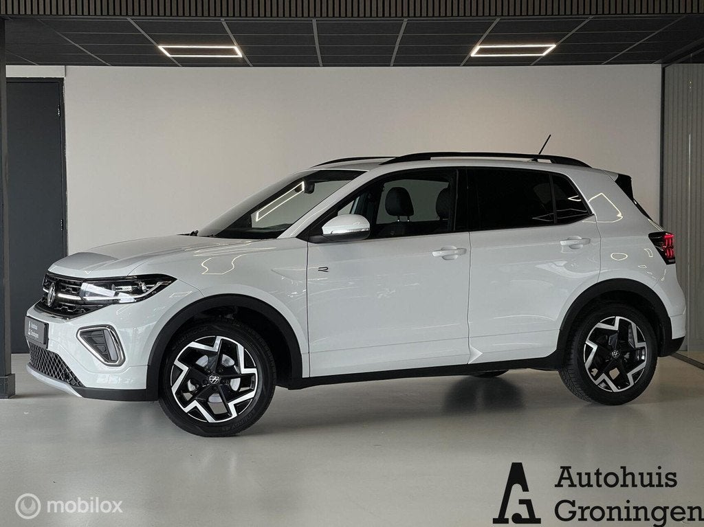 Volkswagen T-Cross R-Line | Virtual Cockpit | Stoelverwarmin, Auto's, Volkswagen, Voorwielaandrijving, T-Cross, Gebruikt, Zwart