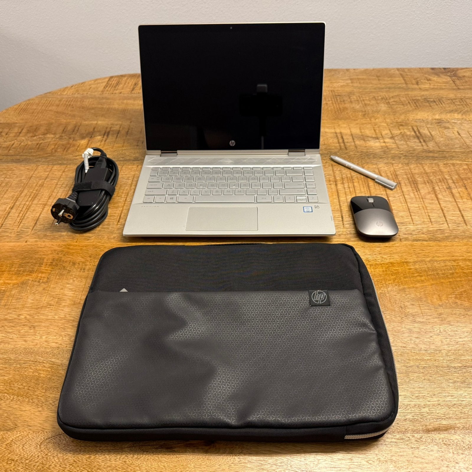 HP Pavilion x360 Convertible 14 inch 2-in-1 Zilver, Computers en Software, 2 tot 3 Ghz, Qwerty, Ophalen of Verzenden, Zo goed als nieuw