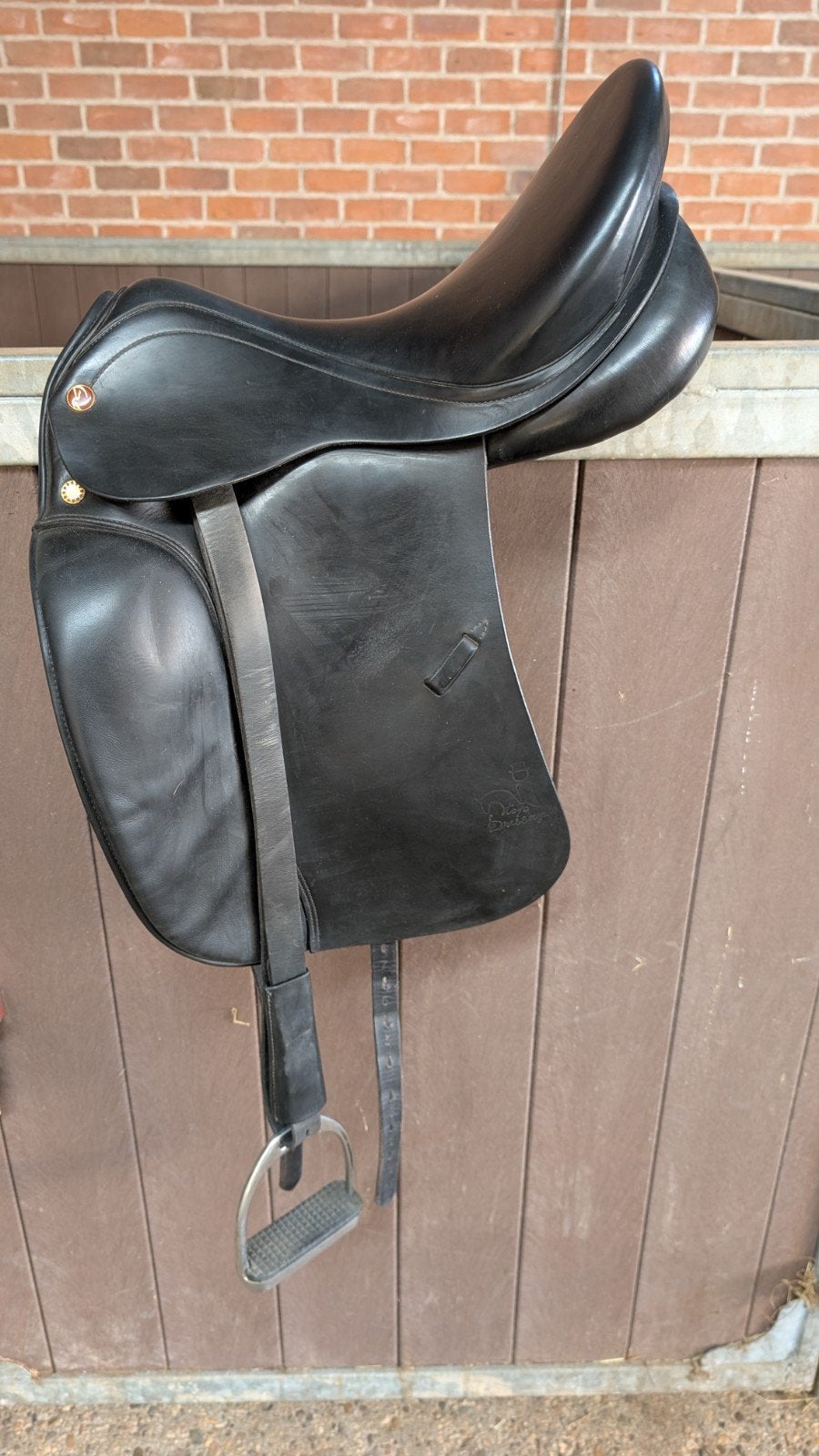 Prestige top dressage zadel, Ophalen