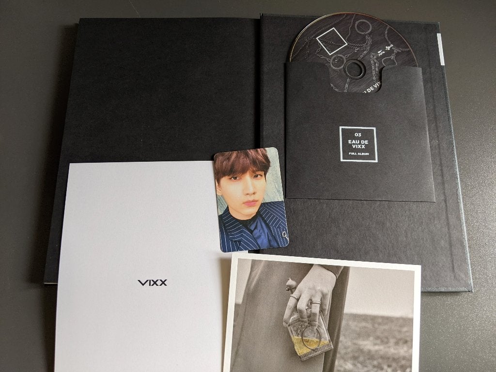 Muziekalbum KPOP VIXX - Eau de VIXX black version album + PC, Ophalen, Zo goed als nieuw