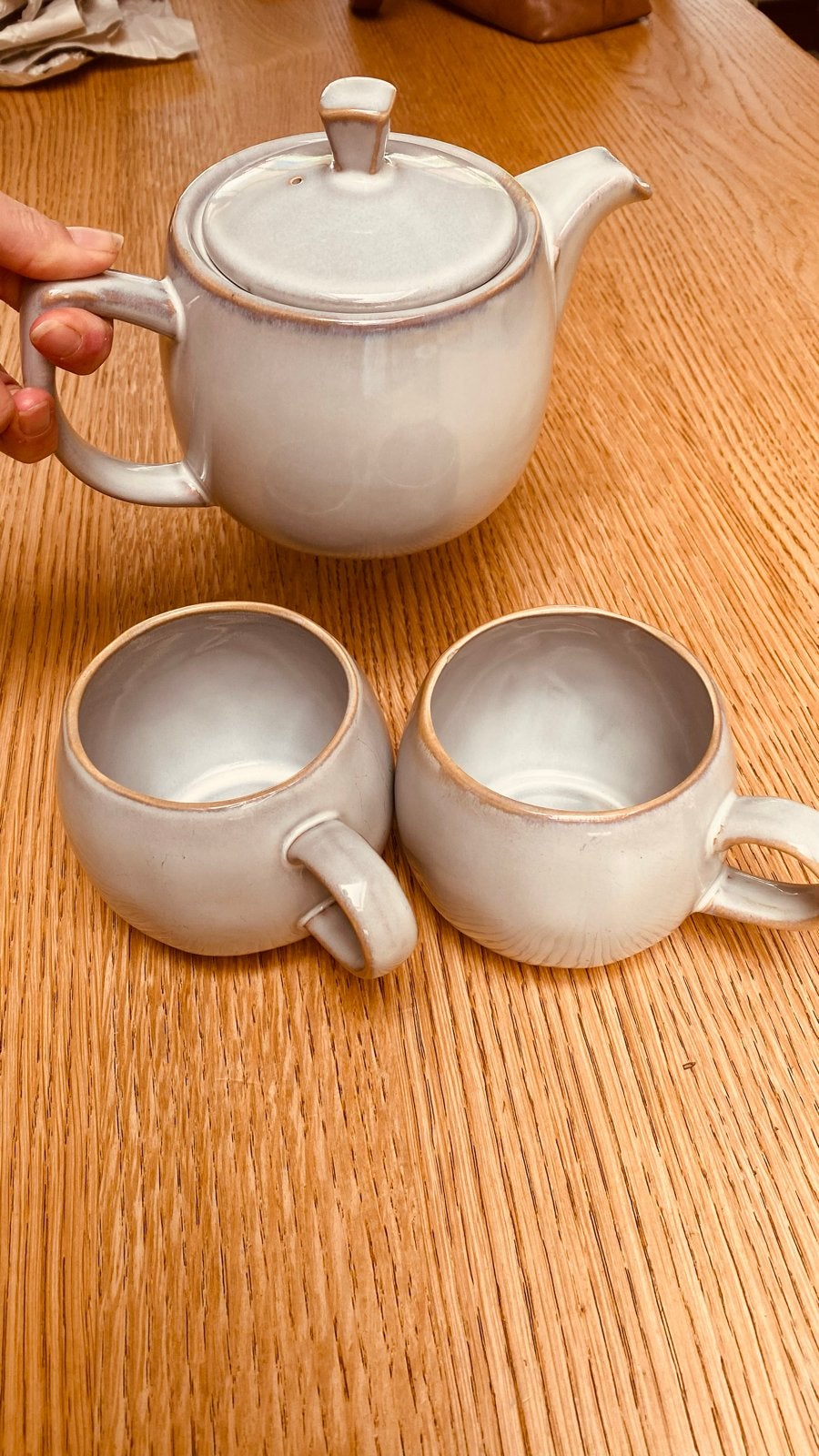 Dille & Kamille theepot met twee kopjes, Keramiek, Landelijk/Boerenbont, Ophalen of Verzenden, Zo goed als nieuw