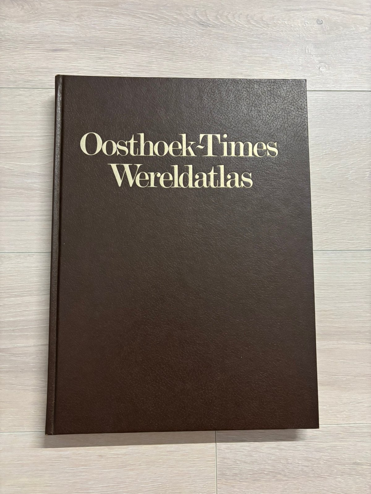 Oosthoek-Times Wereldatlas, Overige atlassen, Nieuw, Ophalen of Verzenden, 1800 tot 2000