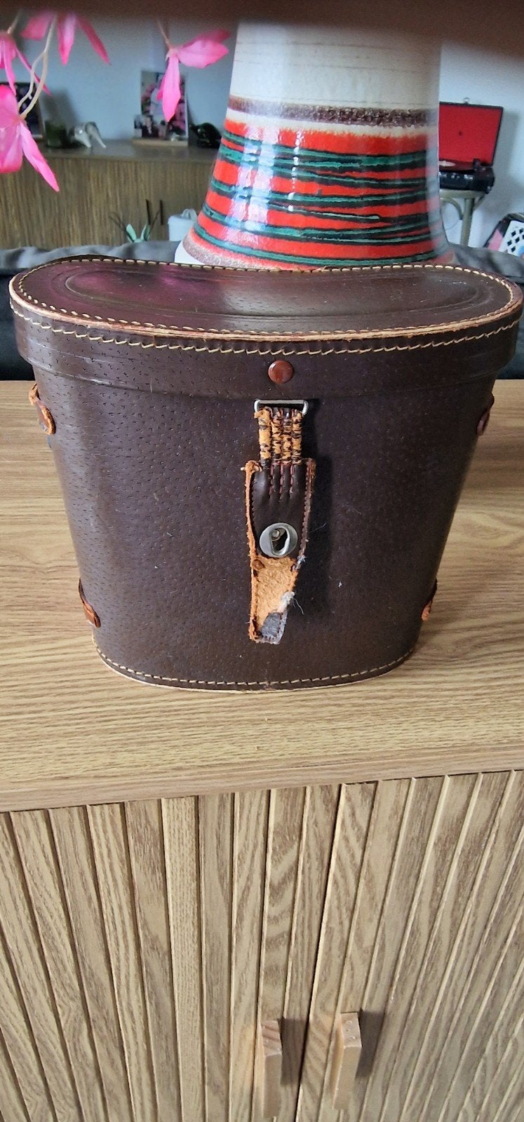 Vintage Verrekijker 7x50 met Leren Hoes - Volledig Gecoat, Ophalen, Gebruikt, Minder dan 8x, Porro (met knik)