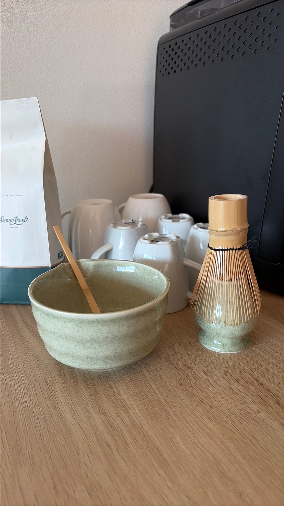 Matcha set groen keramiek met bamboe mixer en lepeltje, Ophalen of Verzenden, Zo goed als nieuw