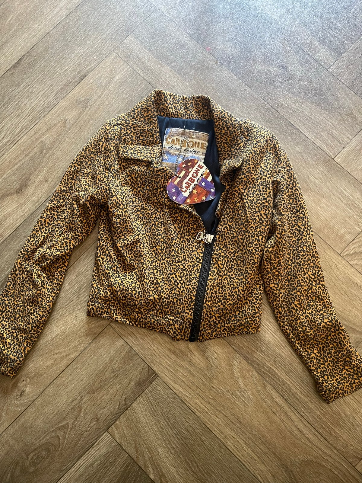 Carbone Panterprint Jasje Maat 104 Nieuw met kaartje, Verzenden, Nieuw, Meisje, Jas