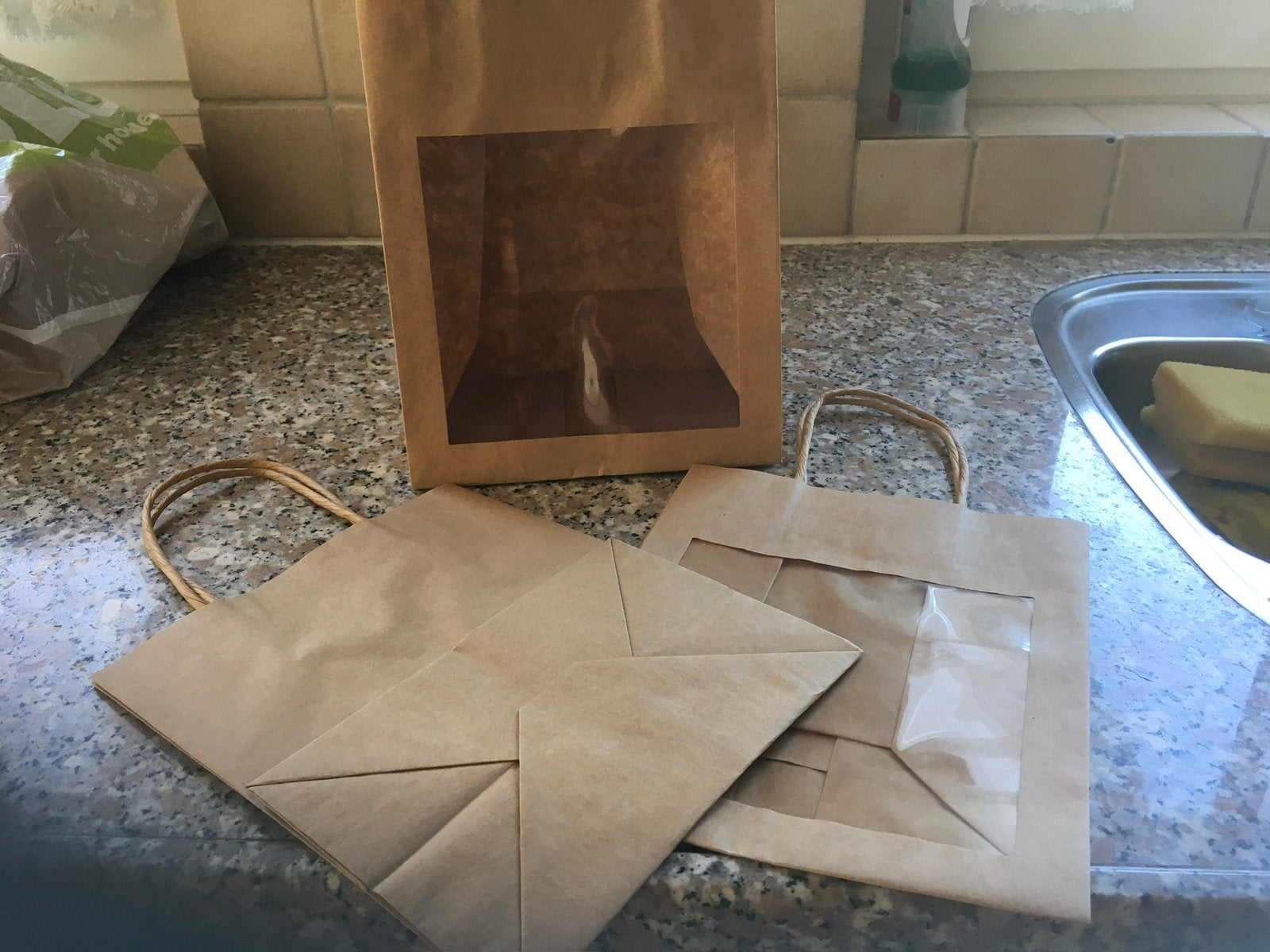 Te koop partij venster cadeau tasjes, Diversen, Cadeaupapier, Ophalen of Verzenden, Nieuw