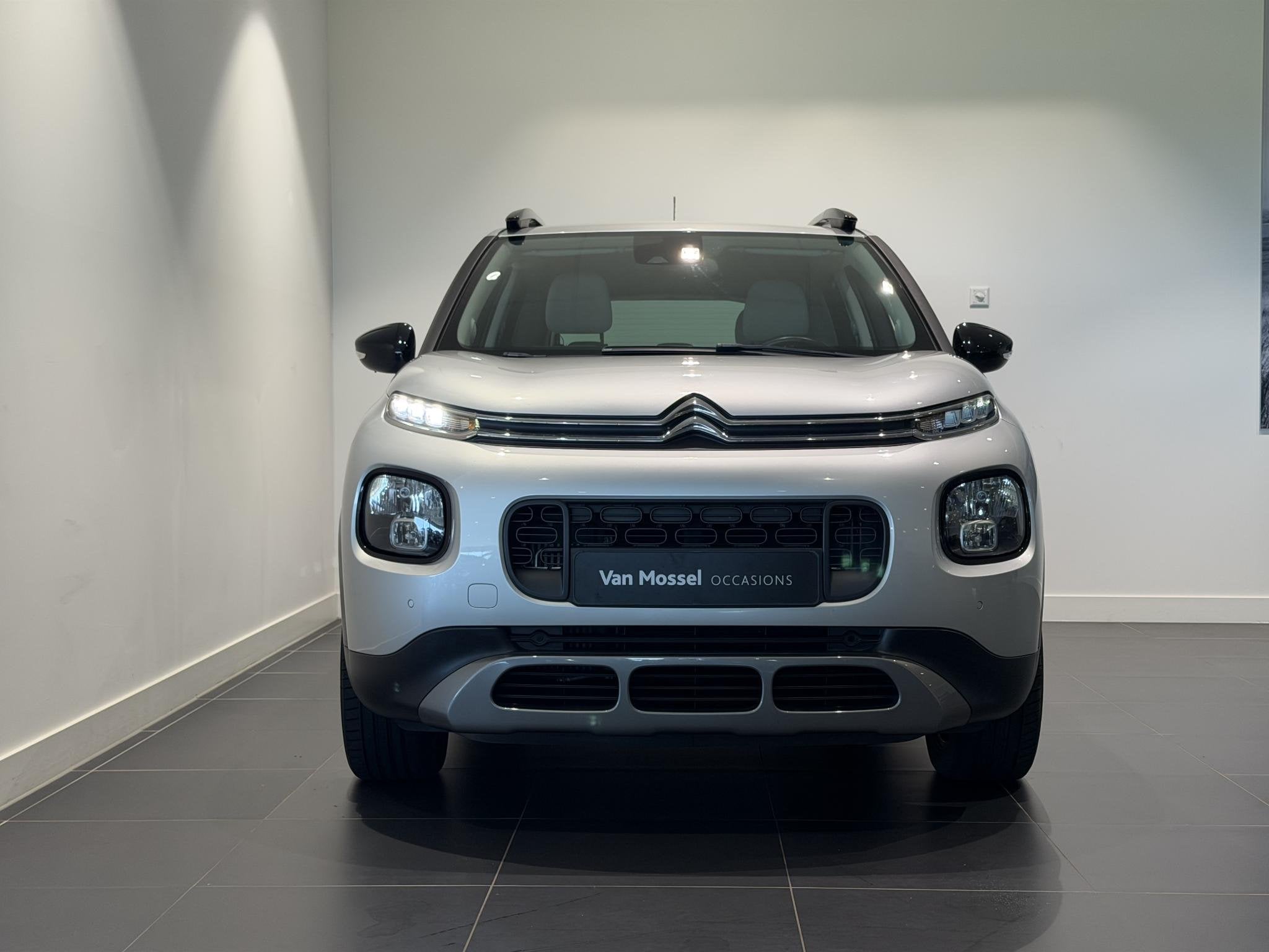 Citroen C3 Aircross S&S Shine - AUTOMAAT - HOGE INSTAP - NET, Auto's, Citroën, 12 maanden, Gebruikt, Euro 6, 49 €/maand