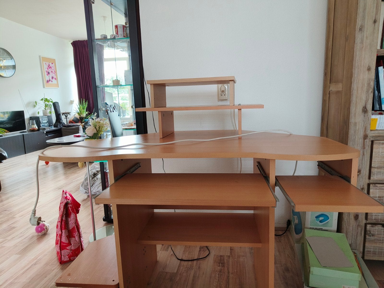 Hoekbureau, Ophalen, Gebruikt