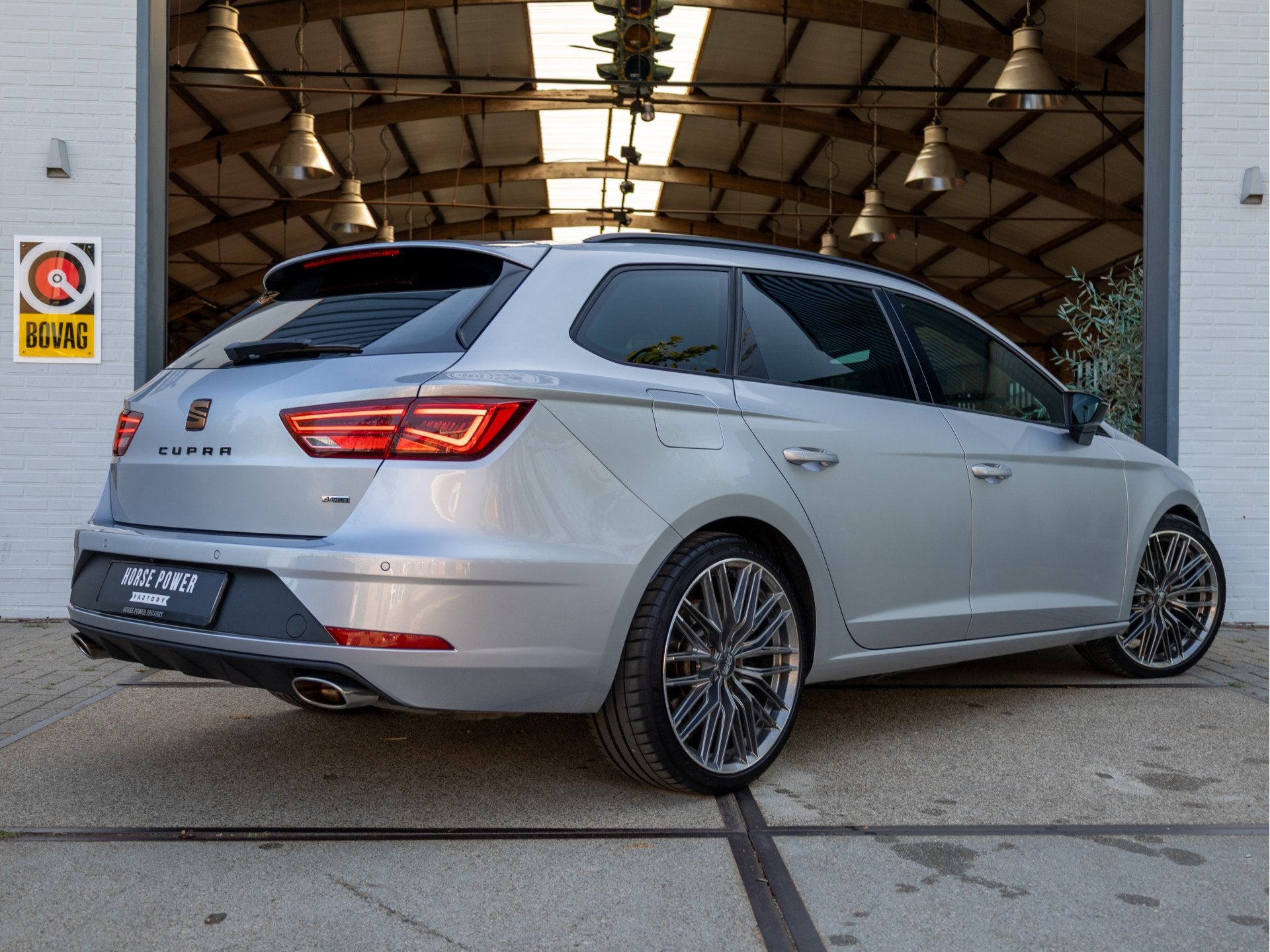 SEAT León