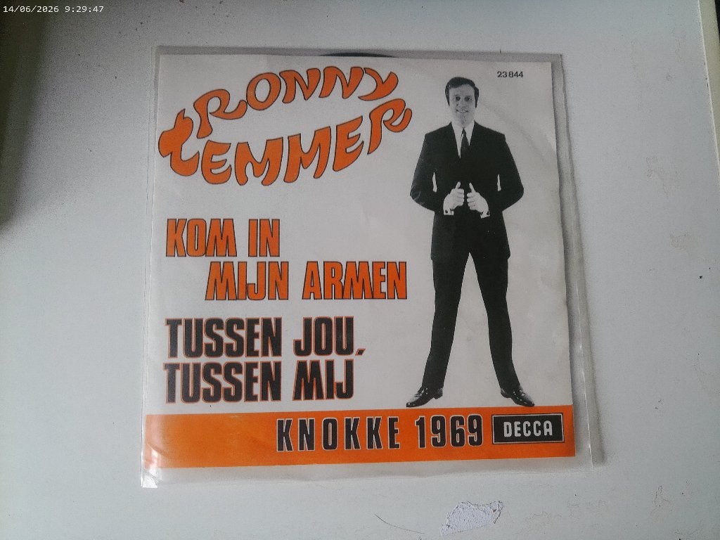 Ronny Temmer - Kom in mijn armen / Tussen jou tussen mij, Fotohoes, Ophalen of Verzenden, Zo goed als nieuw, Nederlandstalig