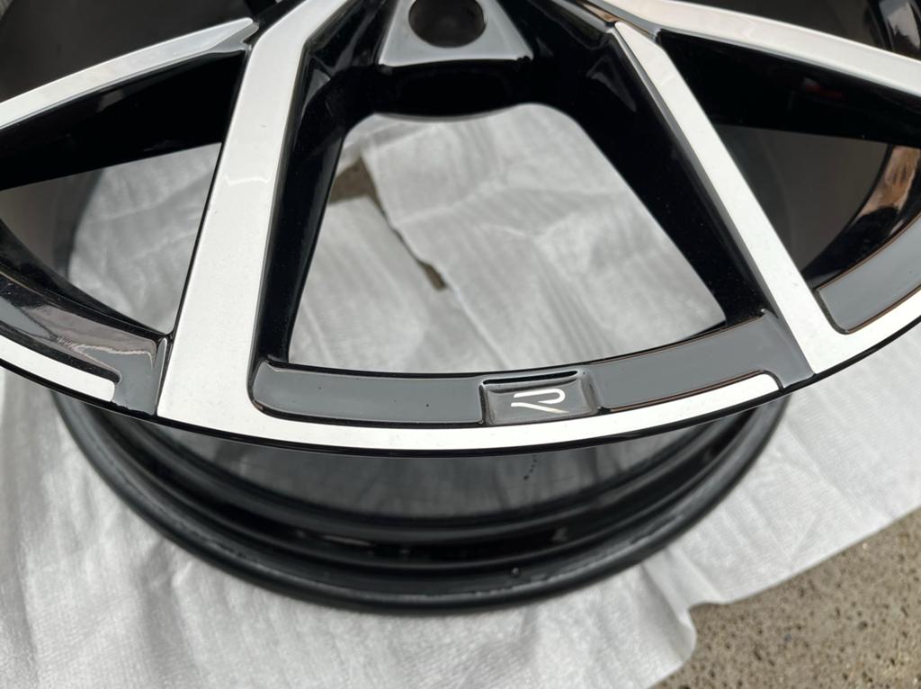 Originele VW Volkswagen golf 8 GTI R Estoril velg 19 inch, Auto-onderdelen, Banden en Velgen, 19 inch, Velg(en), Ophalen of Verzenden
