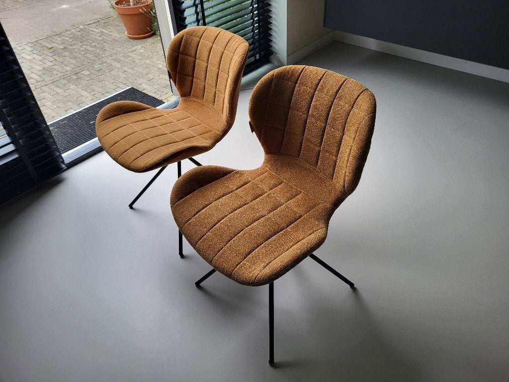 Set van 2 moderne eetkamerstoelen merk Zuiver, Ophalen, Gebruikt, Twee, Stof