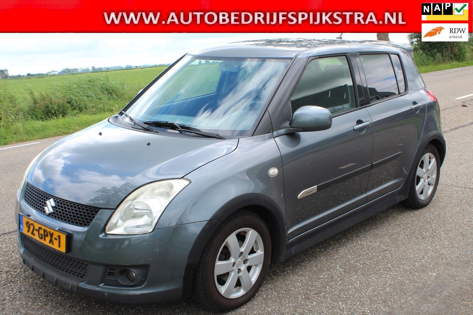 Suzuki Swift 1.3 Shogun // 5-DRS / AIRCO //, Auto's, Voorwielaandrijving, Stof, Zwart, 400 kg