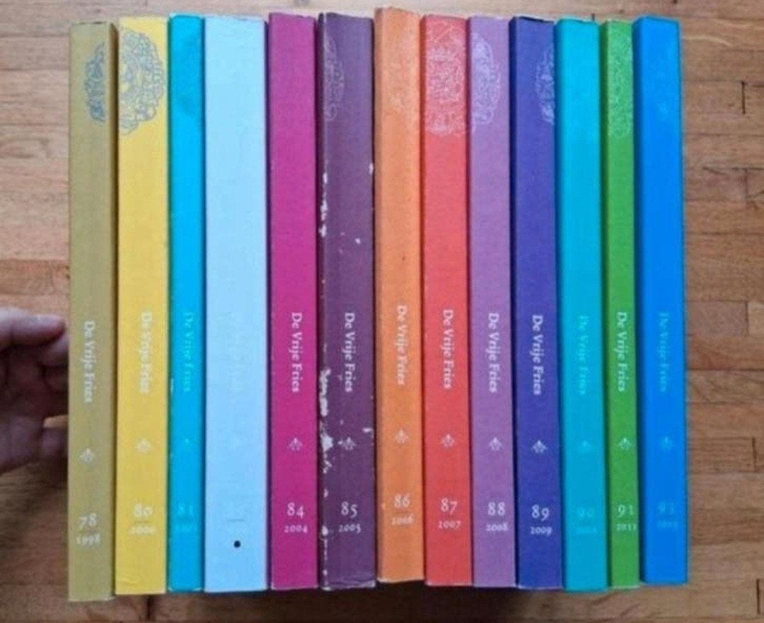 13 delen de vrije Fries geschiedenis informatief historisch, Ophalen of Verzenden, Zo goed als nieuw