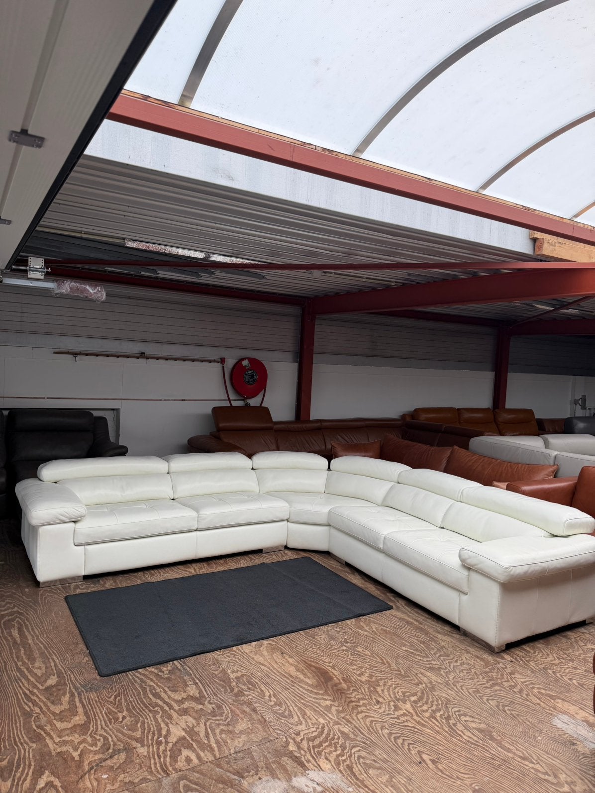 Design wit leren hoekbank bank bankstel leer Z.G.A.N., 2871SK, 125 cm of meer, Mariansoliak8@gmail.com, Ophalen of Verzenden