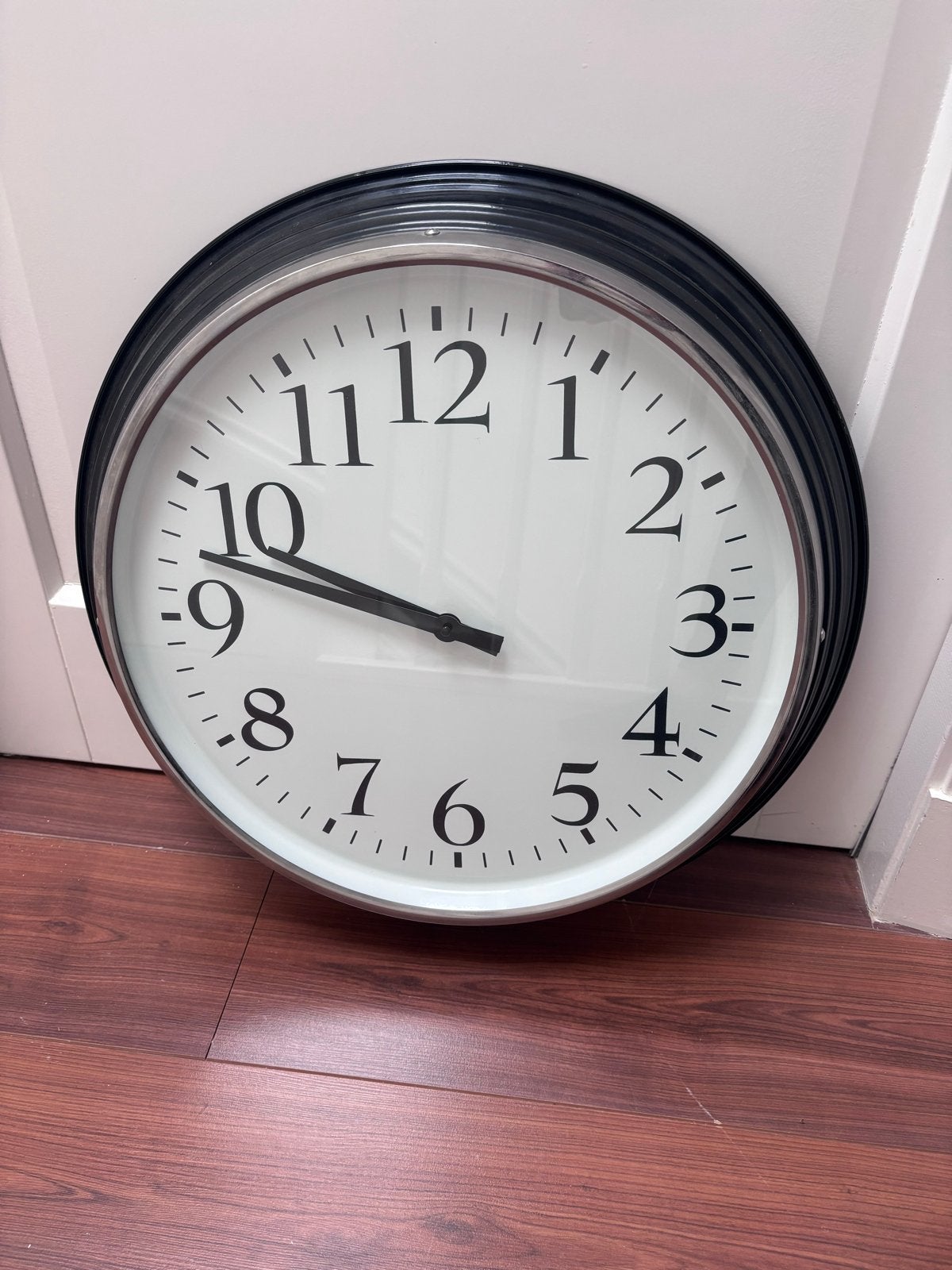 IKEA Bravur wandklok 59cm, Ophalen, IKEA, Analoog, Wandklok