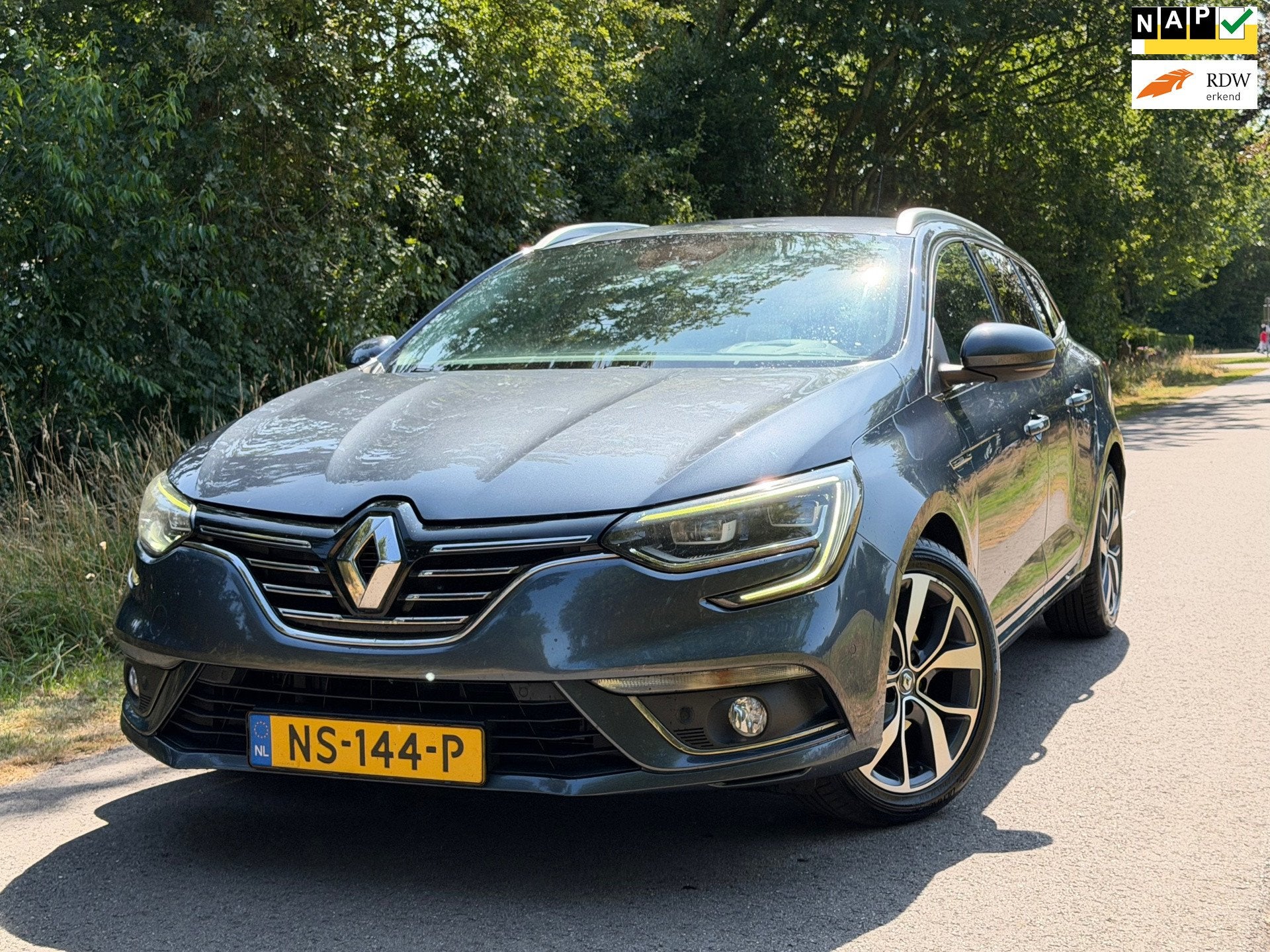 Renault Mégane Estate 1.2 TCe Bose | Massage + Camera + Hea