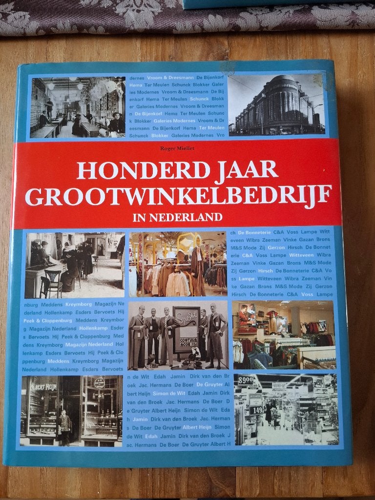 Boek 100 jaar grootwinkelbedrijf, Ophalen of Verzenden, 20e eeuw of later, Gelezen