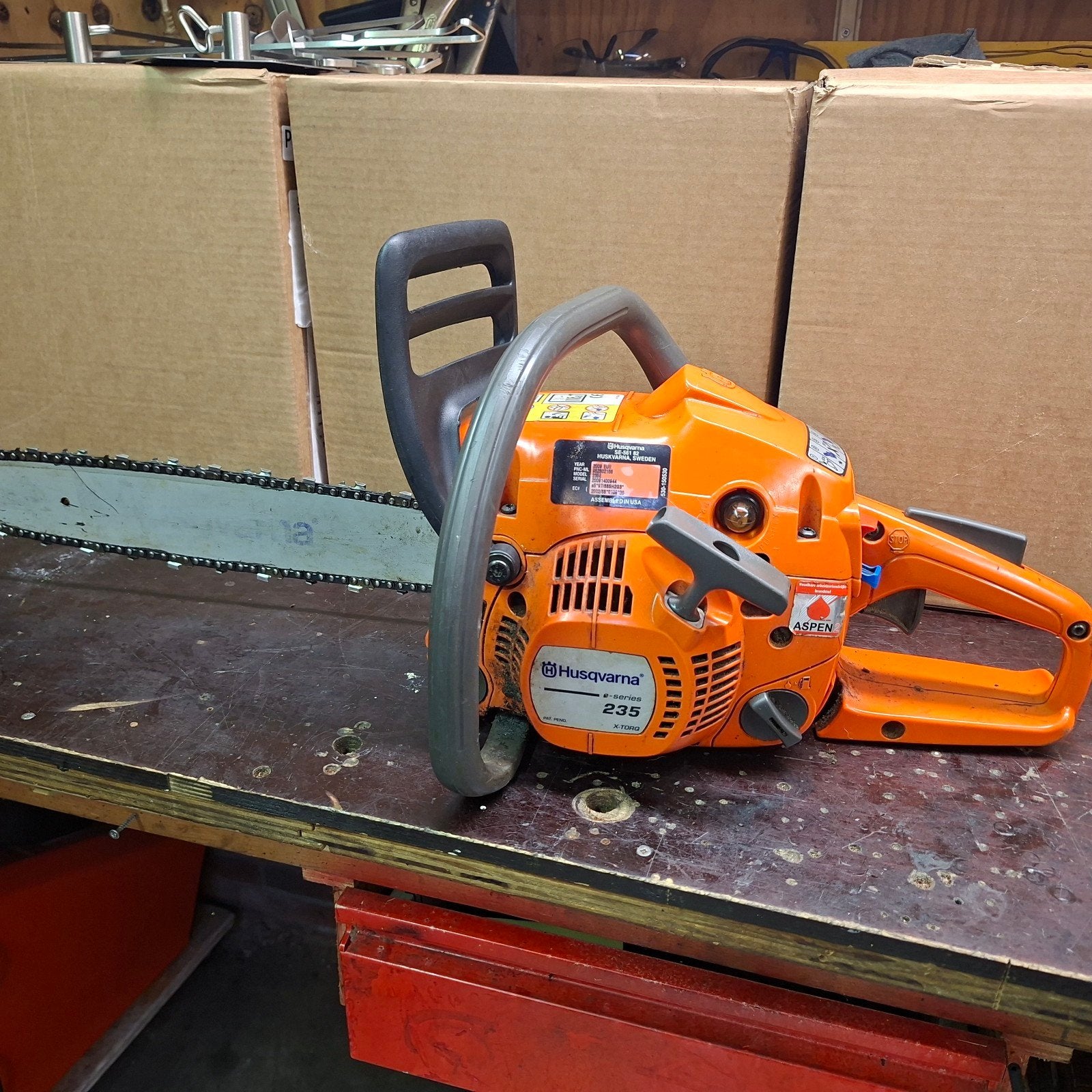 Husqvarna 235e., Ophalen, Zo goed als nieuw