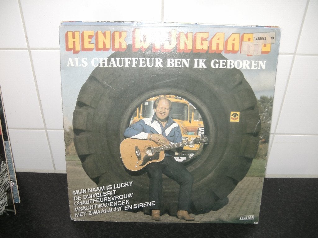 Foto 6 van 7 x LP Henk Wijngaard