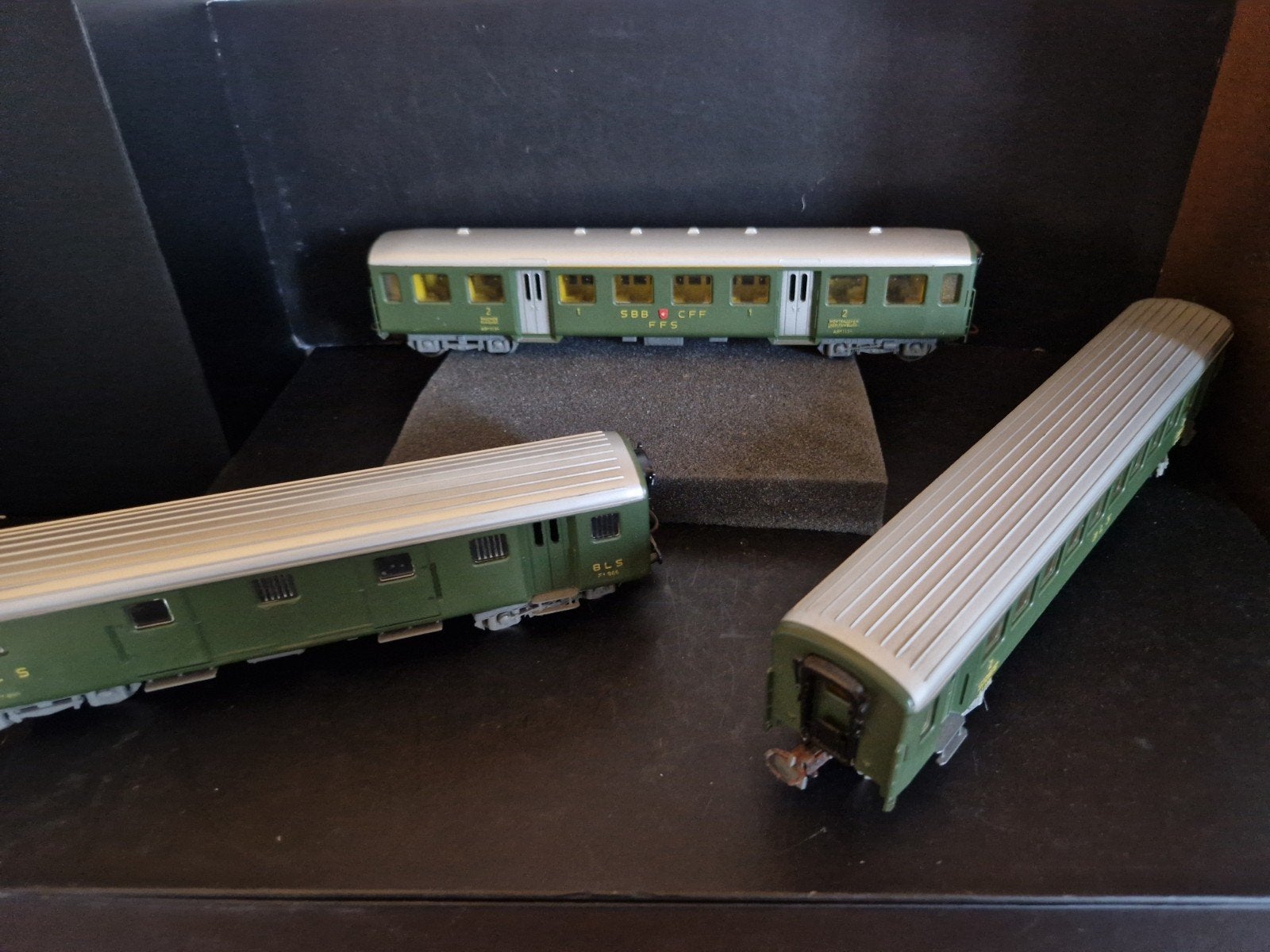 Kleinbahn 3 wagons BLS. € 9,- samen, Hobby en Vrije tijd, Overige merken, Gebruikt, Gelijkstroom, Wagon