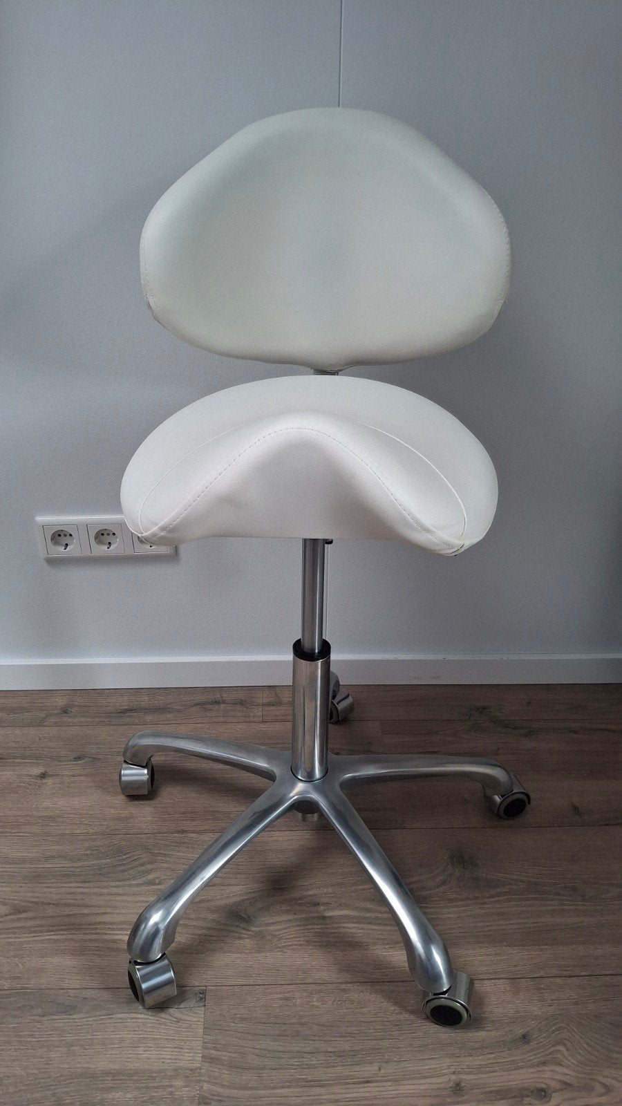 Ergonomische zadelkruk met rugleuning, incl. 2 hoezen, Ophalen, Gebruikt