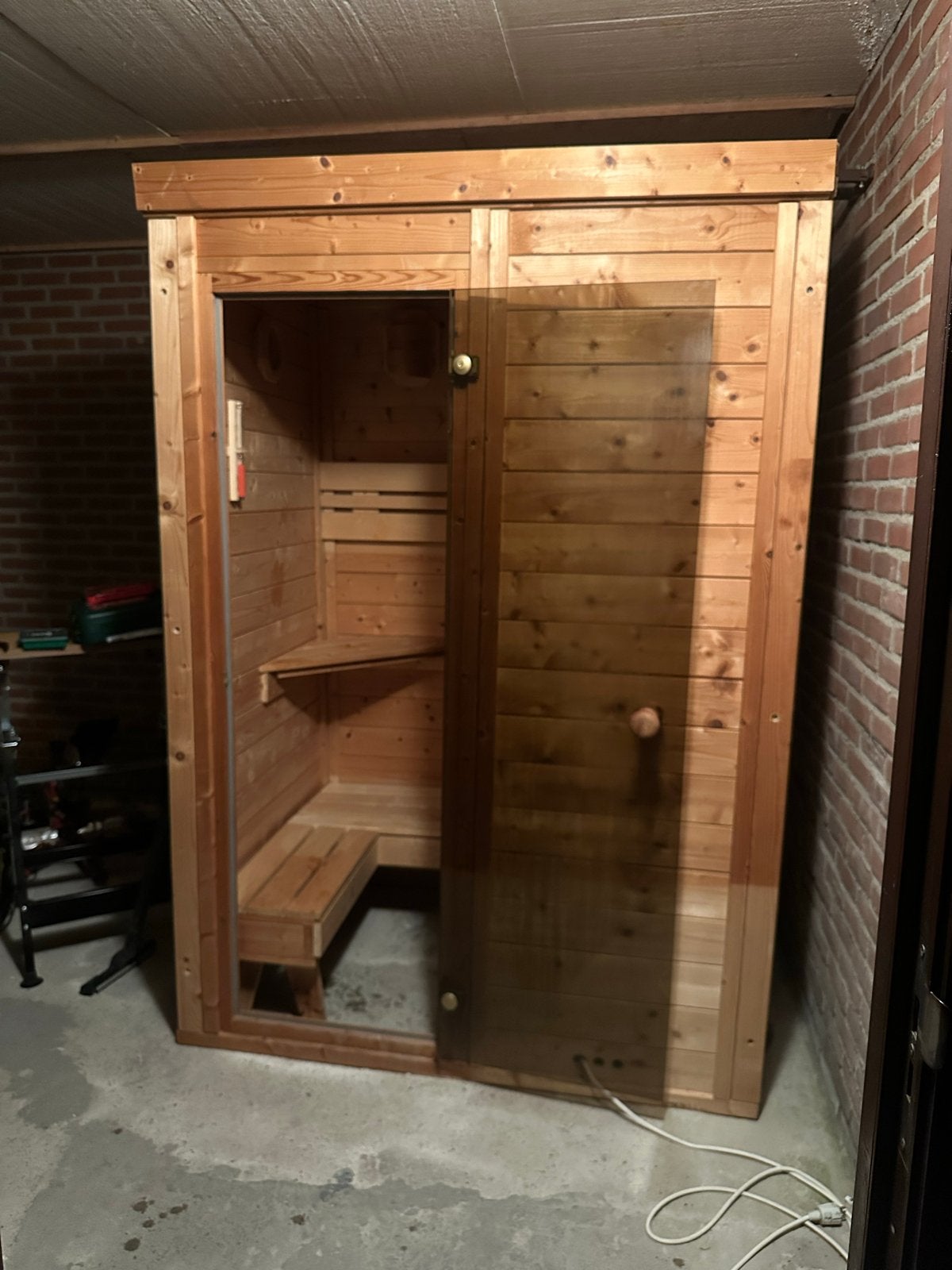 Traditioneel finse Sauna 1-2 persoon, Ophalen, Zo goed als nieuw, Fins of Traditioneel, Complete sauna