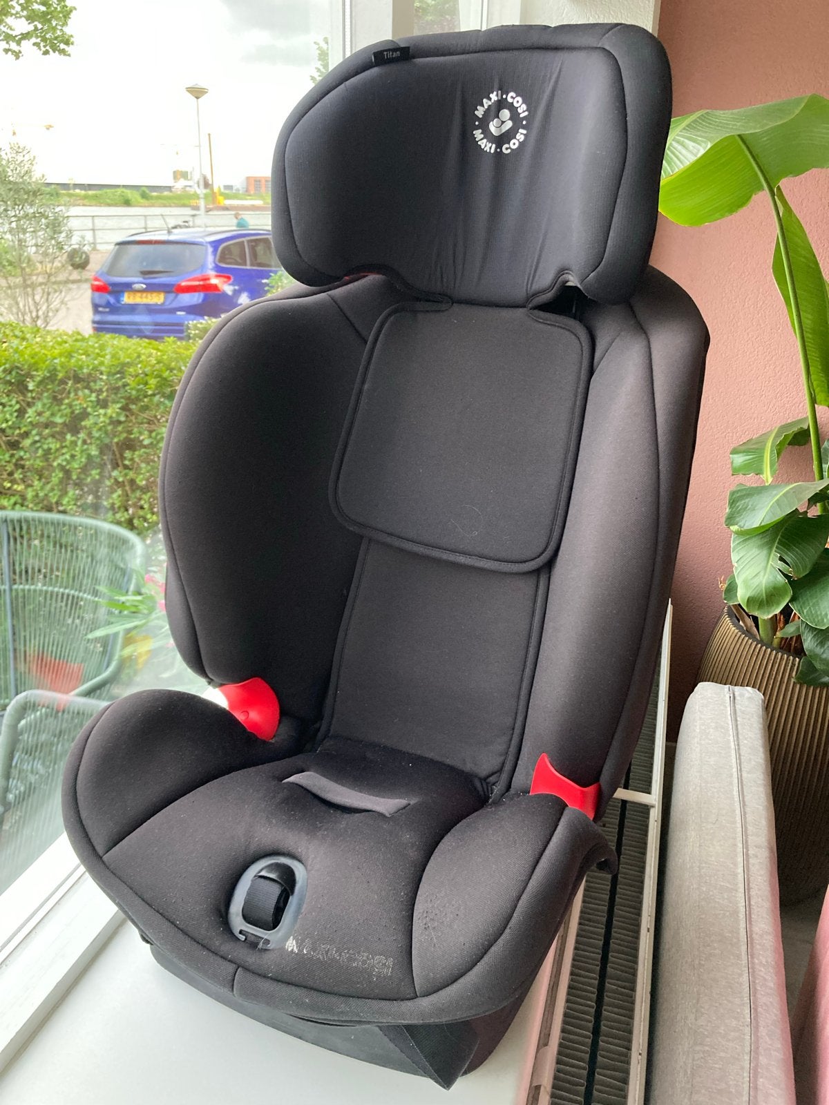 Maxi-Cosi Titan Basicblack autostoel (9-36 kg) Isofix, Kinderen en Baby's, Ophalen, Autogordel of Isofix, Gebruikt, Verstelbare rugleuning