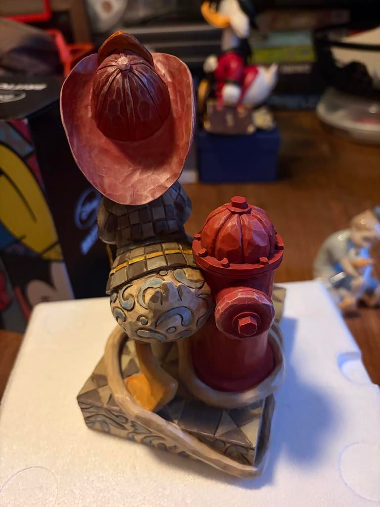 Disney Traditions Donald Duck Brandweerman Beeldje, Ophalen, Donald Duck, Zo goed als nieuw, Beeldje of Figuurtje