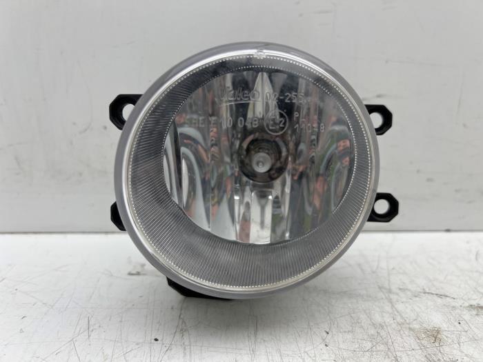 Mistlamp links-voor van een Peugeot 108, Gebruikt, -, -, Ophalen of Verzenden